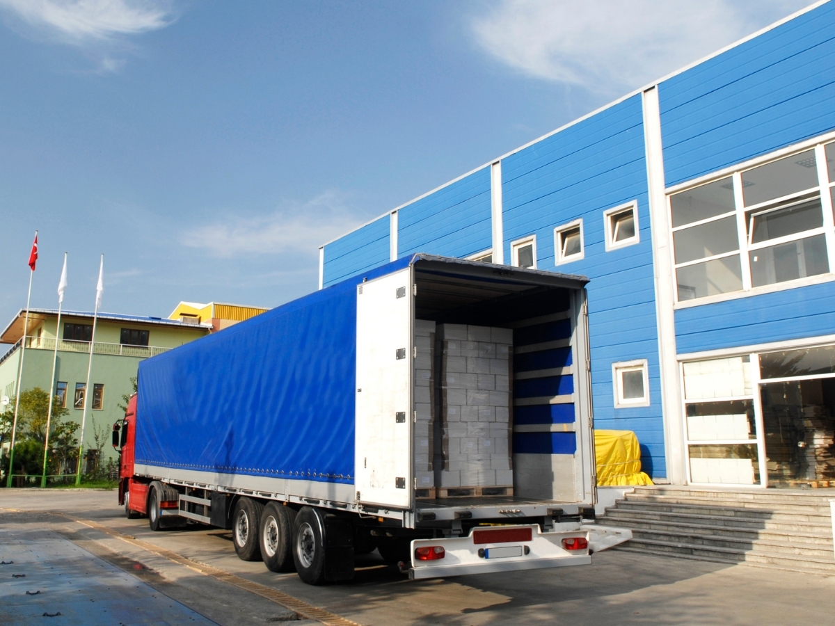 trucking equipment types2 trucking equipment image